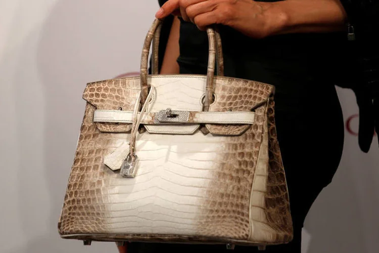 
	Bolsa Herm&egrave;s: &quot;Calcula-se que a cada ano s&atilde;o produzidas apenas uma ou dias Diamond Himalaya&quot;
 (Bobby Yip / Reuters)