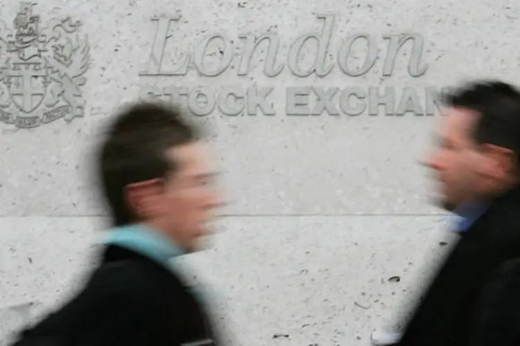 Bolsa de Londres: eleição levou a libra a cair até 2,5 por cento, o que por sua vez deu impulso às empresas britânicas que vendem fora do país (Scott Barbour/Getty Images/Getty Images)