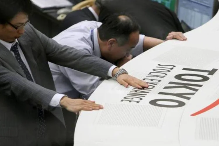 Na Ásia, o Nikkei fechou o dia em Tóquio em alta de 0,27%, enquanto o índice da bolsa de Xangai encerrou estável (Getty Images)