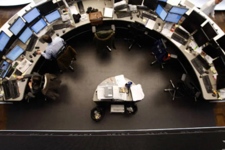 
	O principal indicador da Bolsa de Valores de Frankfurt, o DAX-30, abriu o preg&atilde;o desta segunda-feira em alta de 0,19%, aos 7.672 pontos
 (REUTERS/Lisi Niesner)