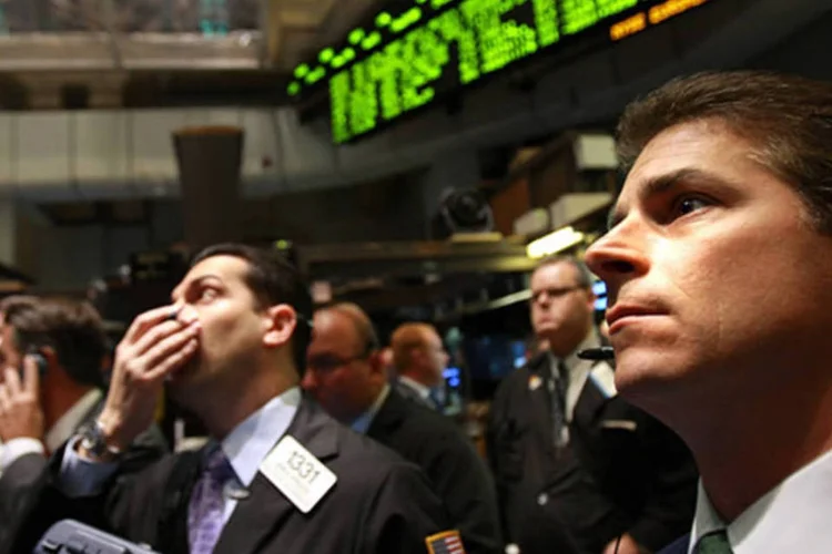 
	Bolsa de Nova York: &agrave;s 15h15 (de Bras&iacute;lia), o &iacute;ndice Dow Jones subia 0,07%; O S&amp;P 500 tinha alta de 0,16% e o Nasdaq avan&ccedil;ava 0,58%
 (Getty Images)