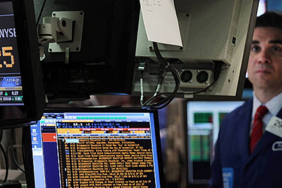 Bolsas de NY caem com dados sobre emprego nos EUA