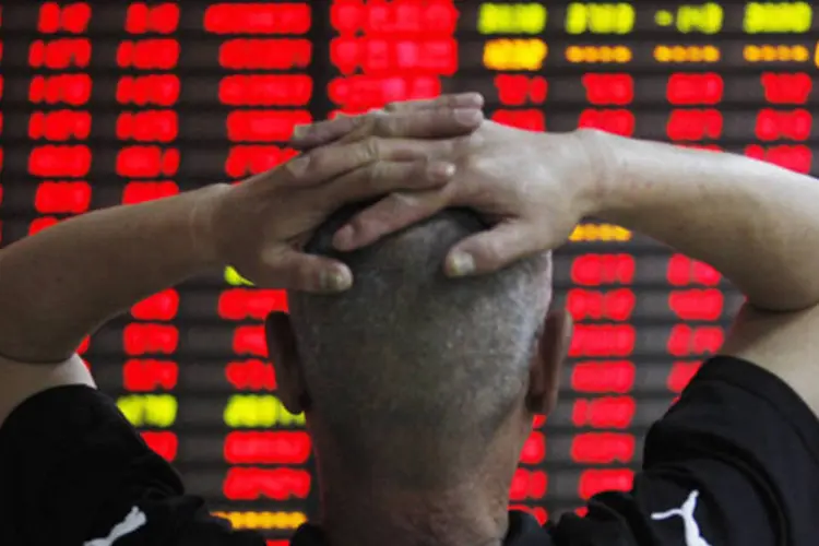 Bolsa de Xangai: confiança dos investidores foi abalada por notícias vindas da Comissão Reguladora de Seguros da China (Getty Images/Getty Images)
