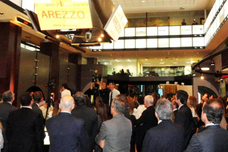IPO da Arezzo: oferta inicial de ações captaram 46,5% menos do que no mesmo período de 2010 (Marcel Salim)
