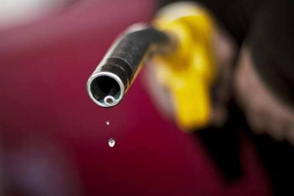 Preço da gasolina nos postos teve aumento médio de 5,11%