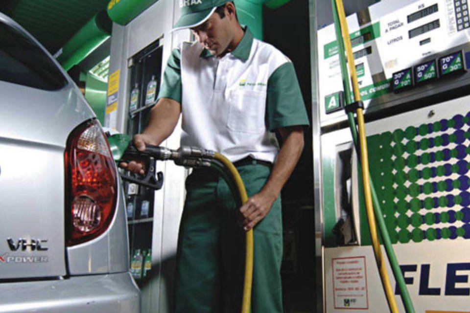 Relação entre etanol e gasolina é de 67,2% em SP, diz Fipe