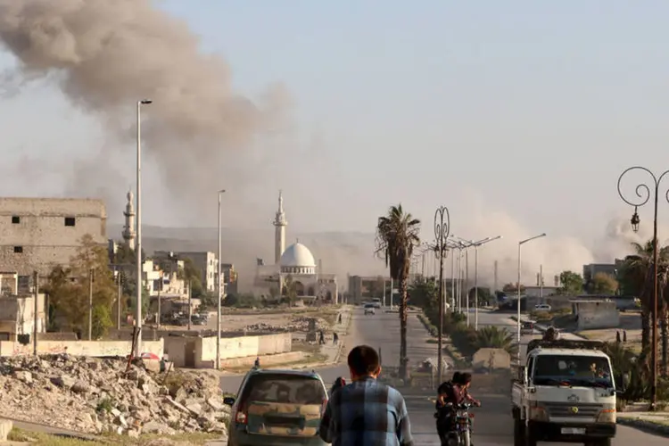 
	Bombardeios: &quot;O Ex&eacute;rcito n&atilde;o tem responsabilidade no aconselhamento militar dado &agrave; S&iacute;ria&quot;, acrescentou Salehi
 (Abdalrhman Ismail / Reuters)