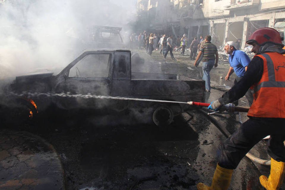 59 civis morrem em bombardeios na província síria de Aleppo