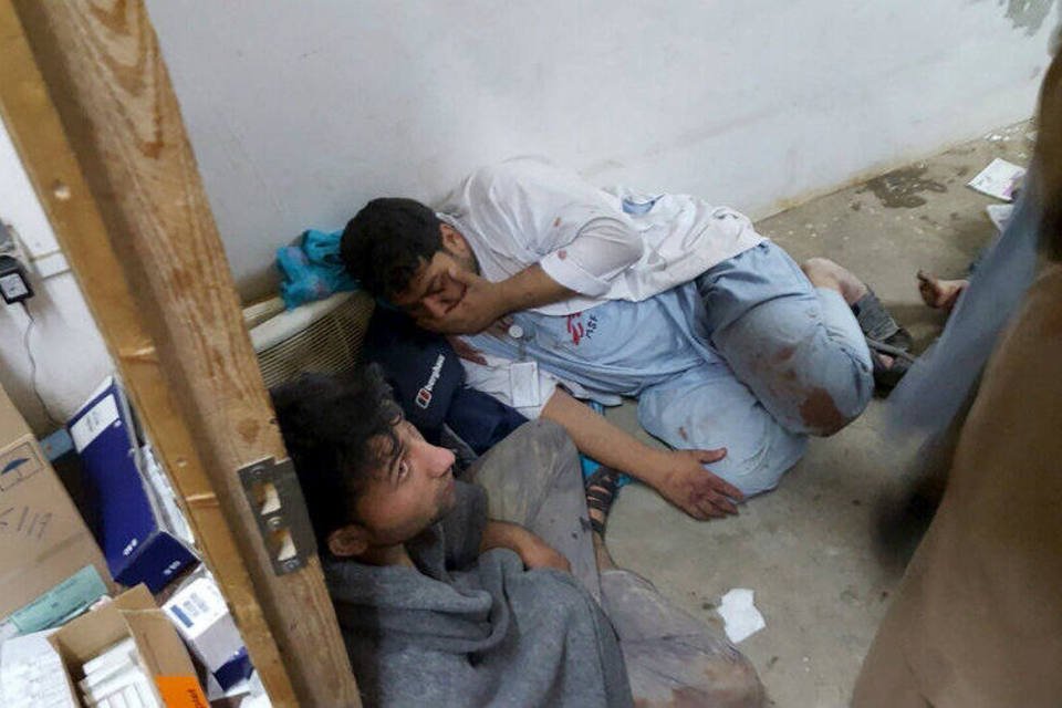 Sobem para 9 os mortos em ataque a hospital no Afeganistão