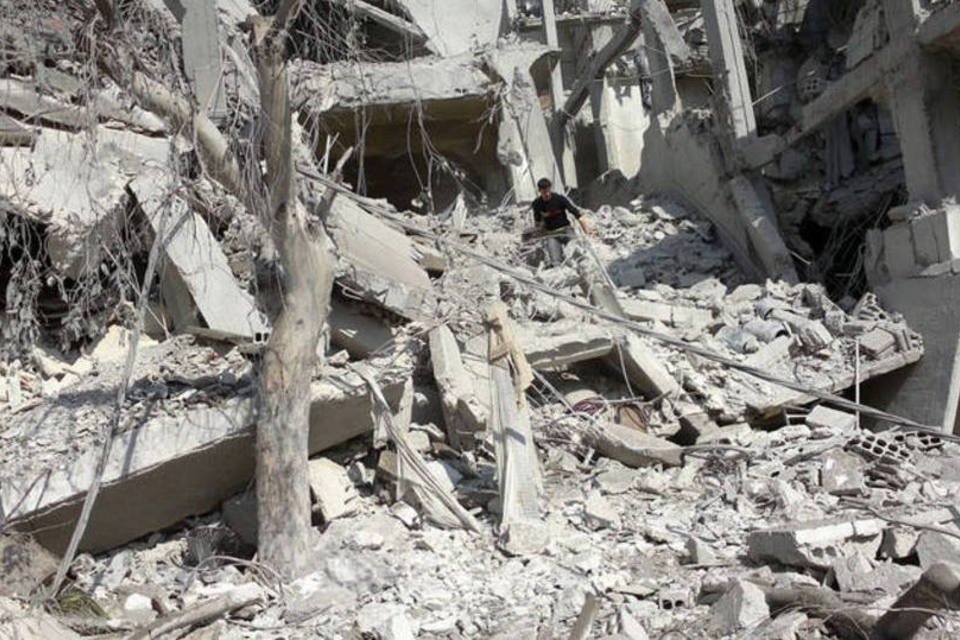 Bombardeios perto de Damasco deixa cinco mortos