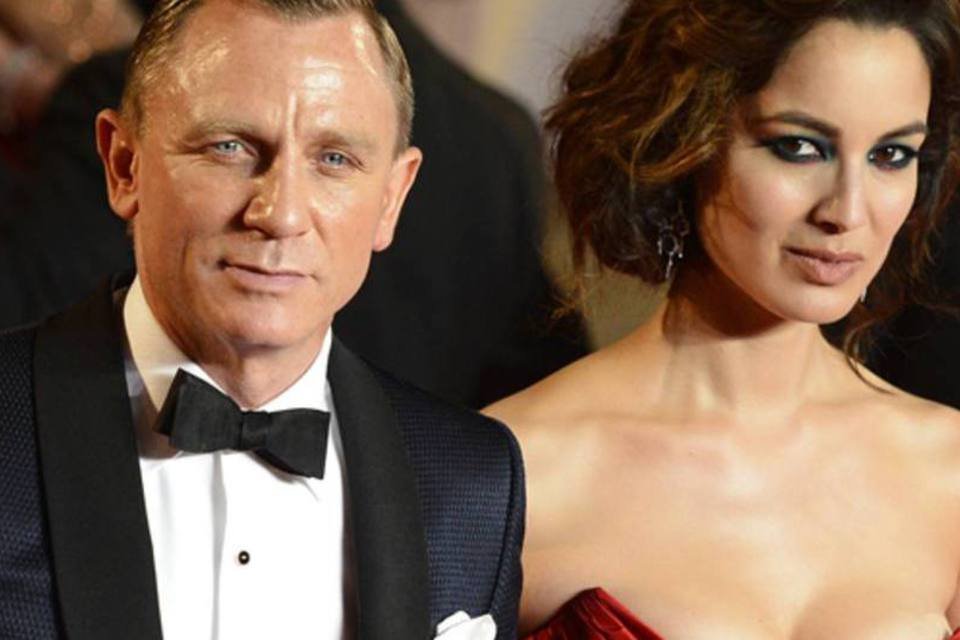 Novo filme de James Bond estreia com luxo em Londres