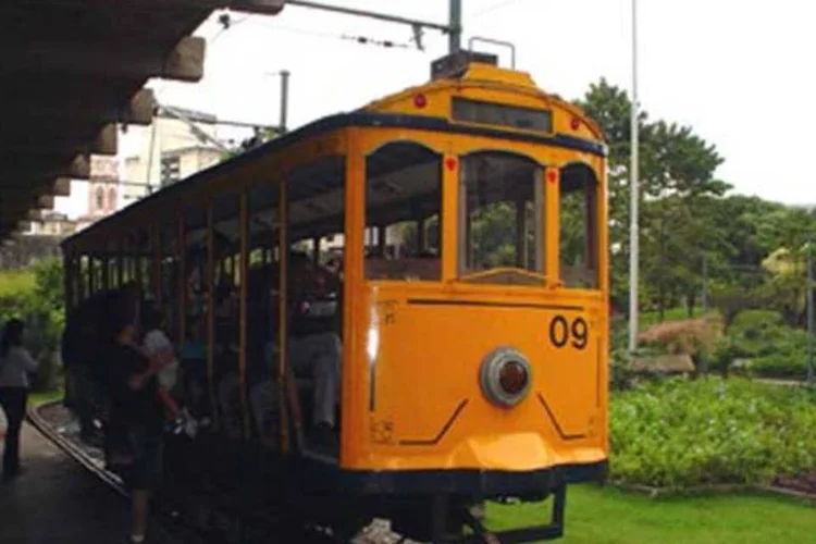 Bonde Santa Teresa: o Crea-RJ fez ontem uma vistoria e detectou problemas no freio, que podem ter ocasionado o descarrilamento do veículo (Wikimedia Commons)
