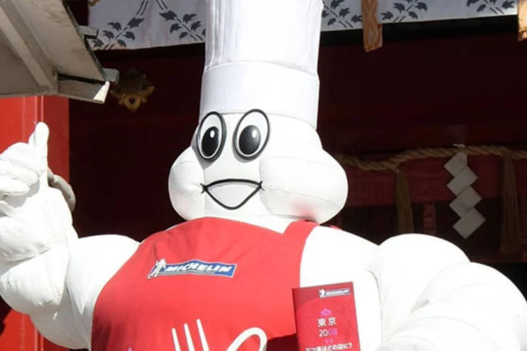 Boneco da Michelin na cerimônia de lançamento da edição de Tóquio do Guia, em novembro de 2007 (Getty Images)