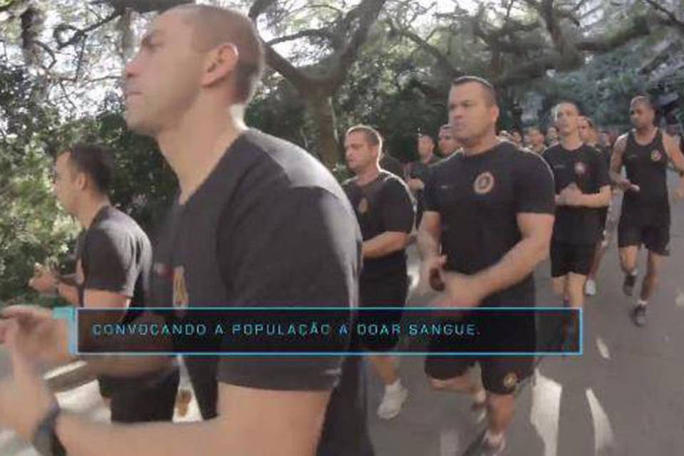 Soldados do BOPE: treino matinal da tropa se transformou em uma nova mídia (Reprodução/YouTube)