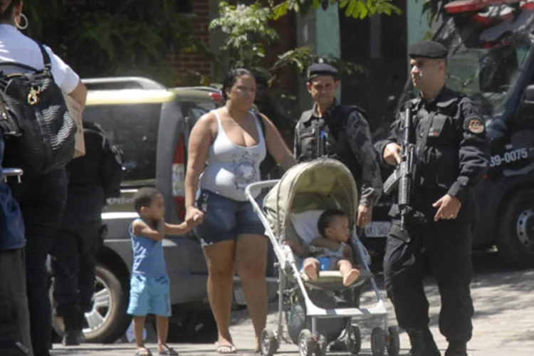 
	Jacarezinho, no Rio: &quot;Afirma&ccedil;&otilde;es das supostas v&iacute;timas indicam a periculosidade dos policiais militares&quot;, afirma ju&iacute;za
 (Tania Rêgo/ABr)