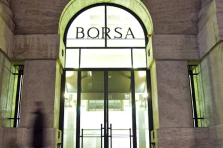 
	Bolsa de valores em Mil&atilde;o: o FTSE Mib recuou 1,33%, a 20.422,95 pontos
 (GettyImages)