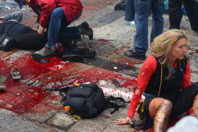 
	V&iacute;timas de atentado &agrave; bomba durante a Maratona de Boston, nos Estados Unidos
 (John Tlumacki/The Boston Globe/Getty Images)