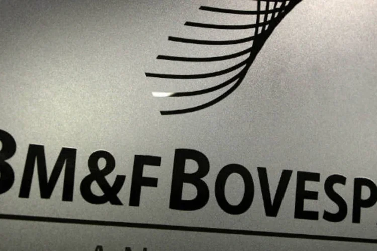 
	BM&amp;FBovespa: &agrave;s 12h55, o Ibovespa subia 1,41 por cento, a 51.166 pontos, em preg&atilde;o marcado pelo vencimento de op&ccedil;&otilde;es sobre &iacute;ndice e &iacute;ndice futuro. O giro financeiro do preg&atilde;o era de 2,55 bilh&otilde;es de reais
 (Dado Galdieri/Bloomberg)