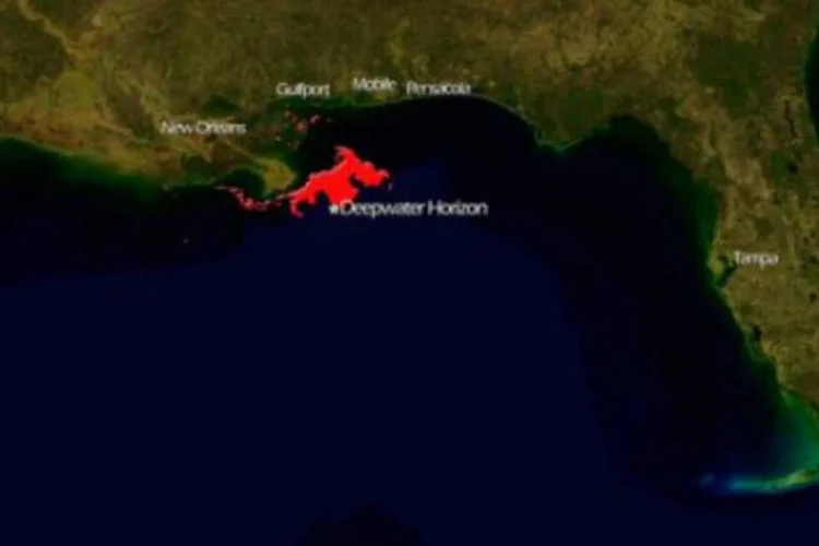 Imagem de satélite mostra a extensão da mancha de óleo na superfície do Golfo (AFP/Ho)