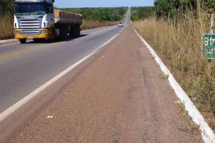 BR-153 em Tocantins: concessão da rodovia é vista como um dos casos mais graves de atrasos de obras (Arquivo/CNT/Reprodução)