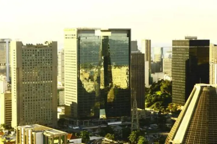 Edifício Ventura Towers II (ao centro), da BR Properties: empresa quer emitir R$ 400 milhões em debêntures (Divulgação)