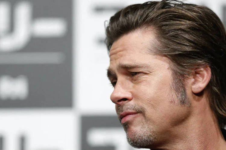 Brad Pitt durante conferência do filme Fury: drama foi baixado 500 mil vezes só em um serviço (Yuya Shino/Reuters)