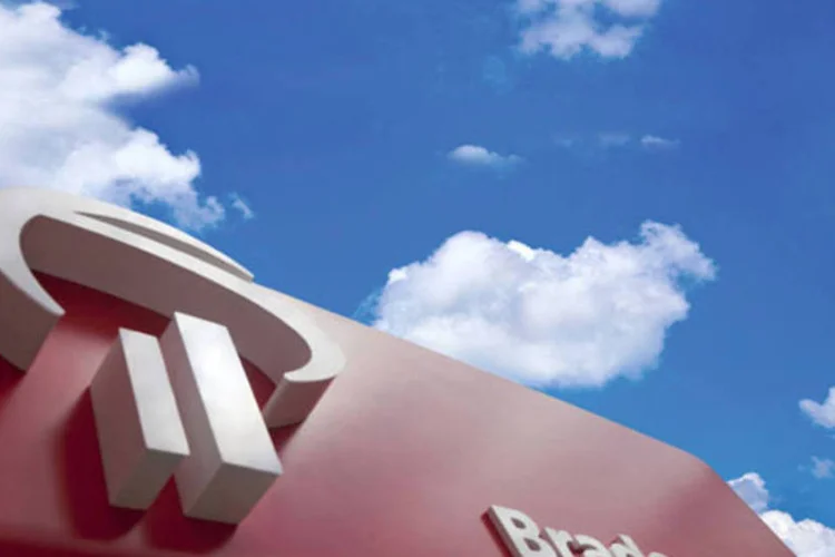 
	Fachada do Banco Bradesco: o Bradesco confirmou, em fato relevante ao mercado na madrugada de hoje, que adquiriu o HSBC Brasil por R$ 17,6 bilh&otilde;es (US$ 5,186 bilh&otilde;es)
 (Egberto Nogueira/ Imafotogaleria)
