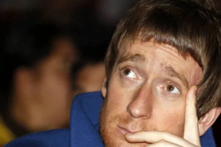 Bradley Wiggins virou um herói local ao se tornar o primeiro britânico a ganhar a Volta da França (REUTERS/Benoit Tessier)