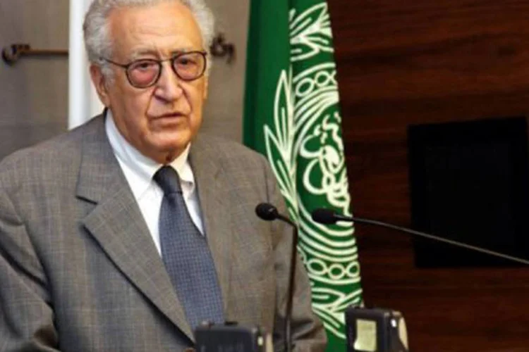 O emissário internacional para a Síria, Lakhdar Brahimi: Damasco afirmou na terça-feira que está pronto para considerar a proposta de Brahimi, que em breve visitará a Síria (©AFP / Dalati & Nohra)