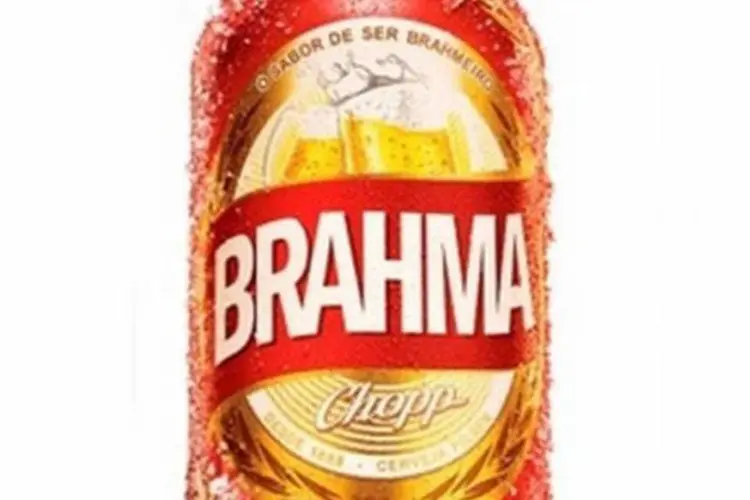 Inovações, como a lata vermelha da Brahma, ajudaram no desempenho da AmBev em 2010 (Divulgação)