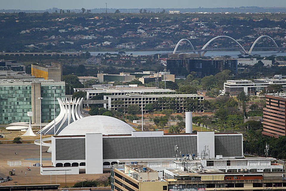 Brasília quer lançar editais de concessões em setembro