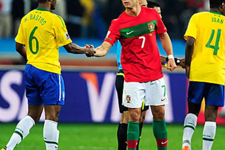 Brasil x Portugal: empate na Copa, vitória dos clubes brasileiros (.)