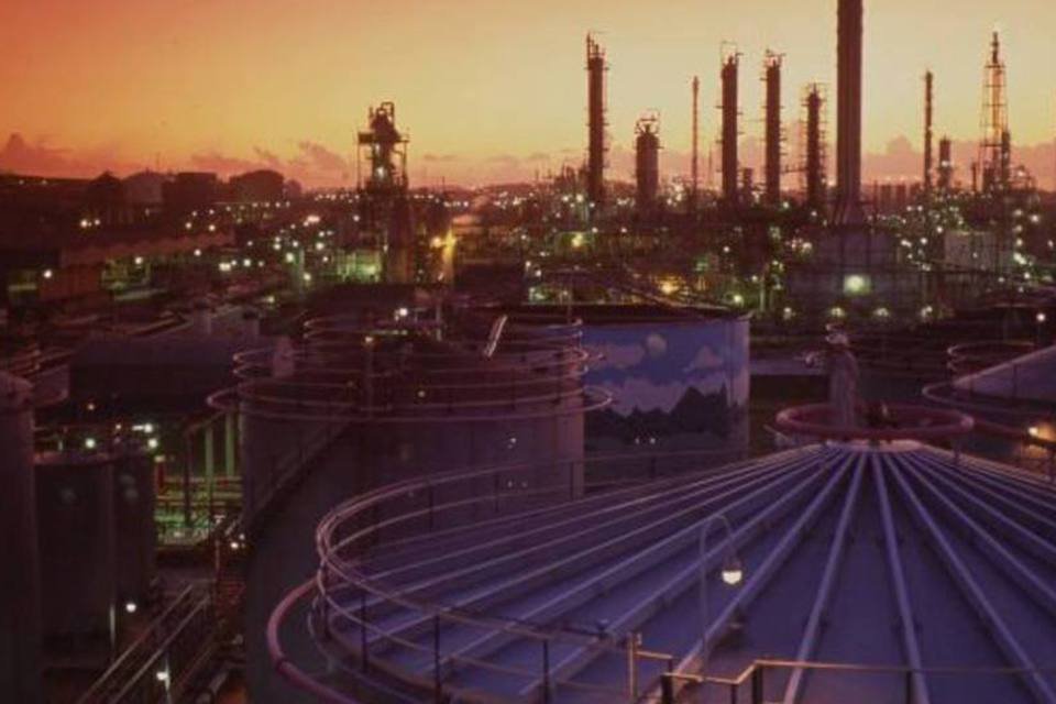 Faturamento da indústria química deve ser 15,8% maior em 2011