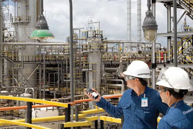 A operação terá início em 2013, com a compra de 1,4 milhão de litros anuais de nafta a partir de resíduos plásticos, a ser processada na Unidade de Petroquímicos Básicos (João Mulsa/Divulgação)