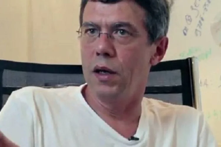 Bráulio Mantovani: roteirista de sucessos como Tropa de Elite e Cidade de Deus, ele estreia na TV com a série A Teia (Youtube)
