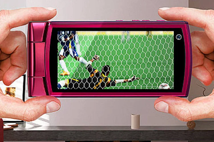 
	Segundo relat&oacute;rio semestral da Ericsson, at&eacute; o fim do ano, haver&aacute; mais de 6,6 bilh&otilde;es de assinantes de telefonia m&oacute;vel no mundo
 (Divulgação)