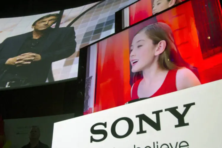 Novas televisões Sony Bravia 4K Ultra HD são vistas após apresentação ao público durante a CES 2013 em Las Vegas (Steve Marcus/Reuters)