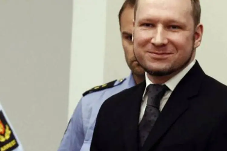 O assassino de 77 pessoas na Noruega, Anders Behring Breivik: desde sua condenação, em 24 de agosto, ele não tem acesso a computador (Heiko Junge/AFP)