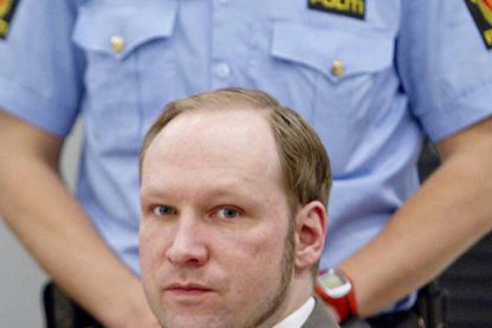 Especialistas consideram que Breivik é penalmente responsável