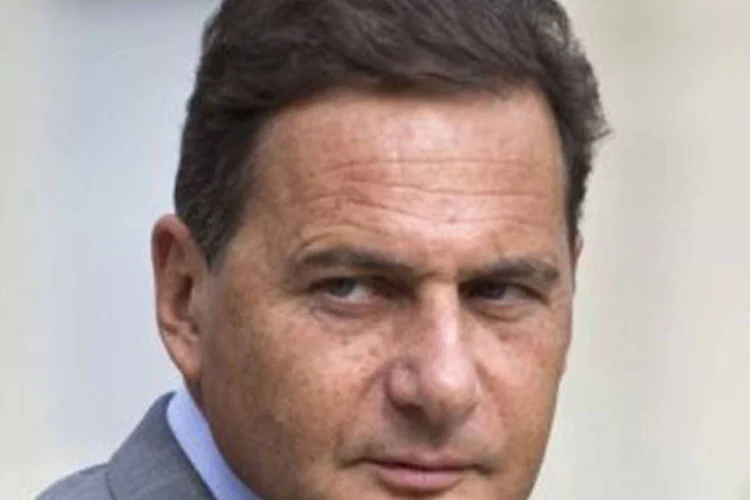 Besson manifestou confiança na solidez do sistema bancário francês
 (Fred Dufour/AFP)