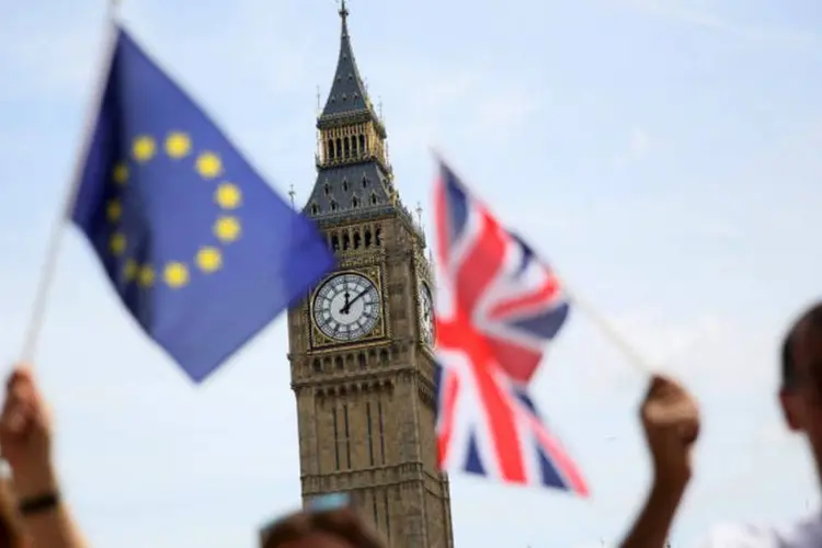 
	Londres: bancos baseados na cidade contam com o chamado passaporte da UE para operar livremente no mercado e capitais do bloco
 (Neil Hall / Reuters)