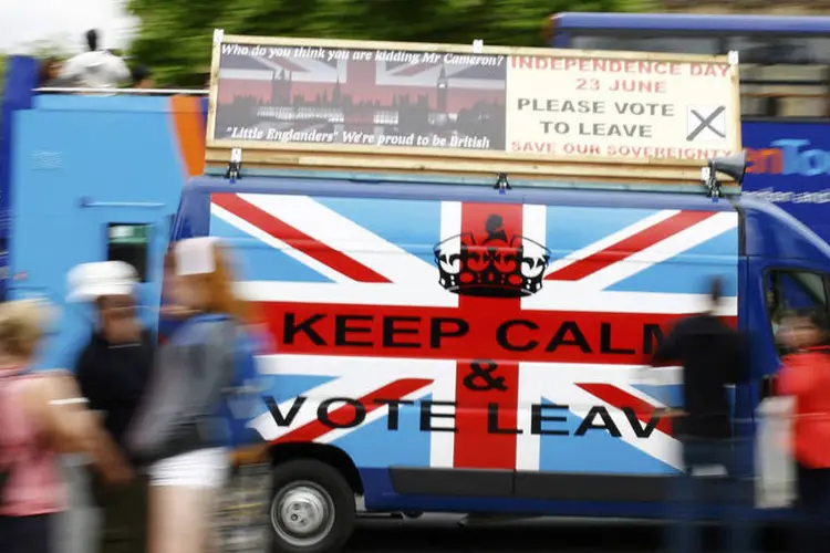 Van com propaganda a favor do Brexit em Londres, Reino Unido, dia 21/06/2016 (Stefan Wermuth / Reuters)