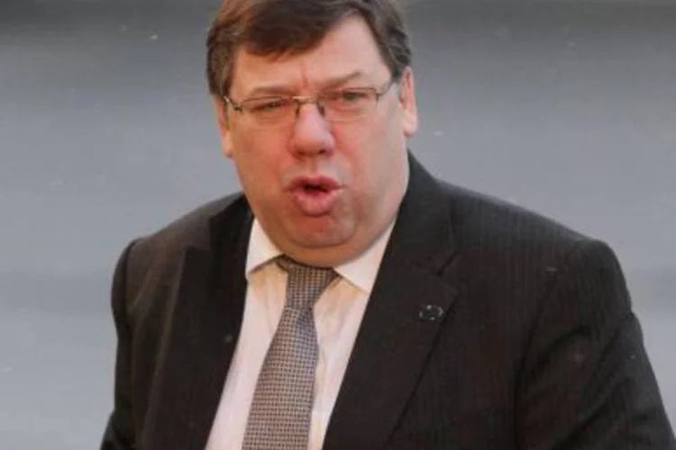 Brian Cowen, primeiro-ministro da Irlanda: país está com dívida soberana em observação (.)