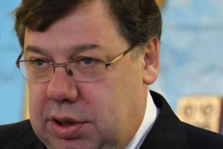 Primeiro ministro irlandês, Brian Cowen, defendeu as medidas do governo (Jeff J Mitchell/Getty Images)