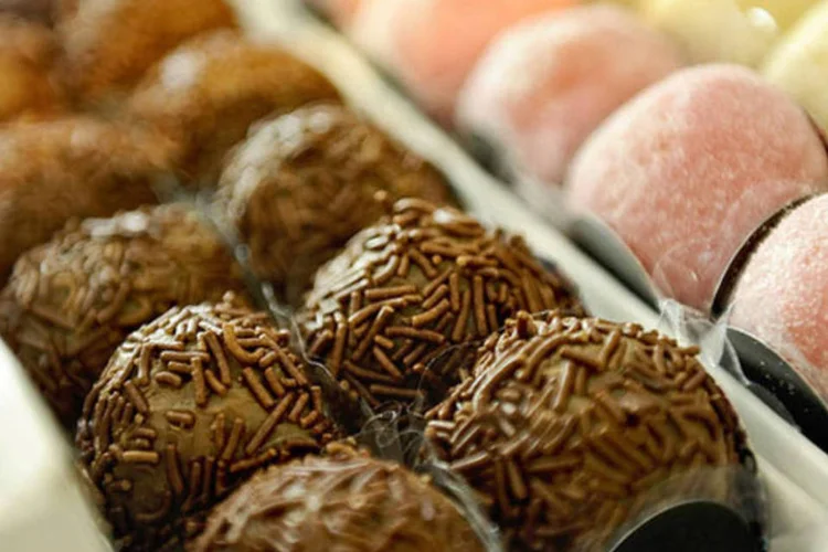 
	Entre as sugest&otilde;es da OMS h&aacute; a de aumentar os impostos aos produtos doces, para que sejam menos acess&iacute;veis
 (Tadeu Brunelli/Divulgação)