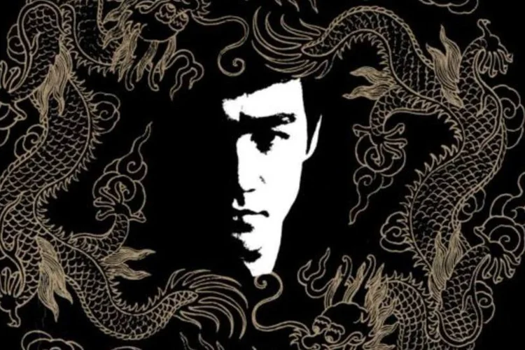 Ao todo, 13 itens de Bruce Lee foram disputados pelos fãs no leilão de sábado (Divulgação/Superinteressante)