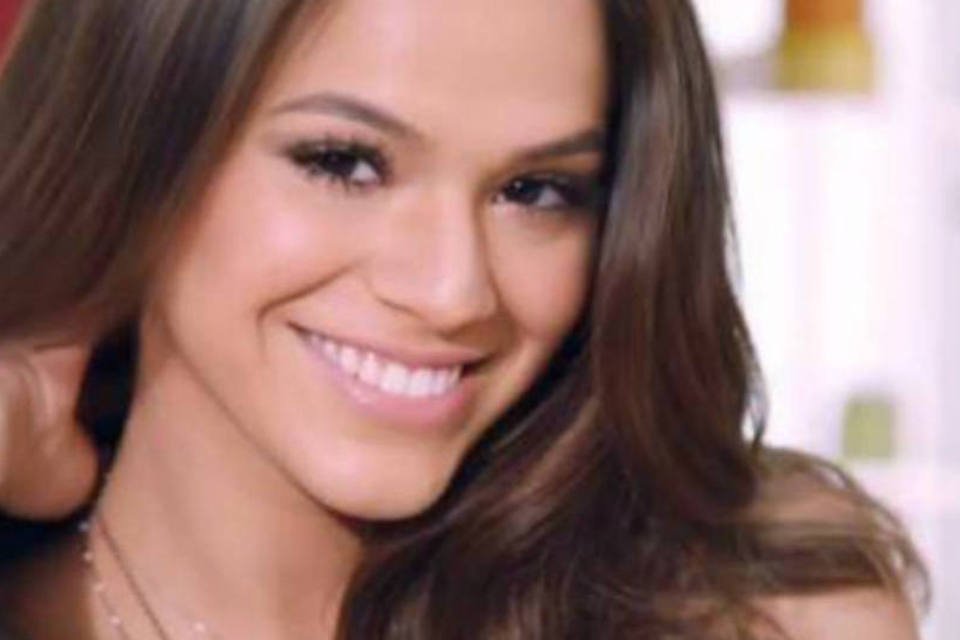 Agência faz campanha para Garnier com Bruna Marquezine