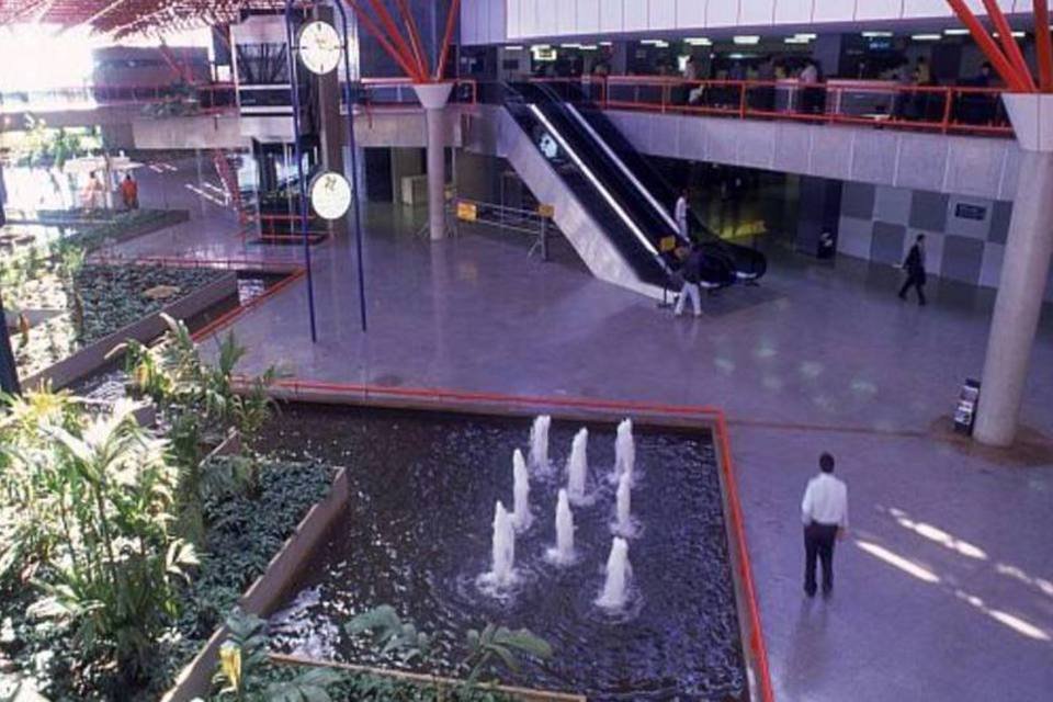 Aeroportos brasileiros têm movimento tranquilo domingo