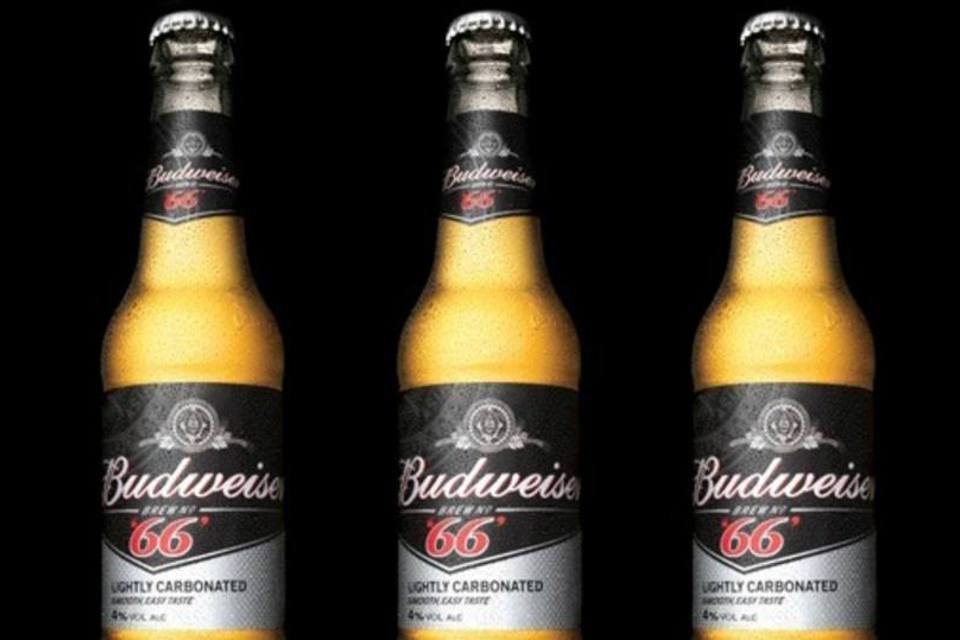 Clássico e cool estampam nova Budweiser