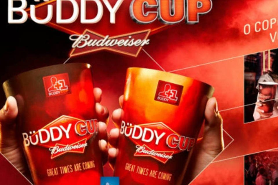 Budweiser apresenta copo com chip integrado ao Facebook